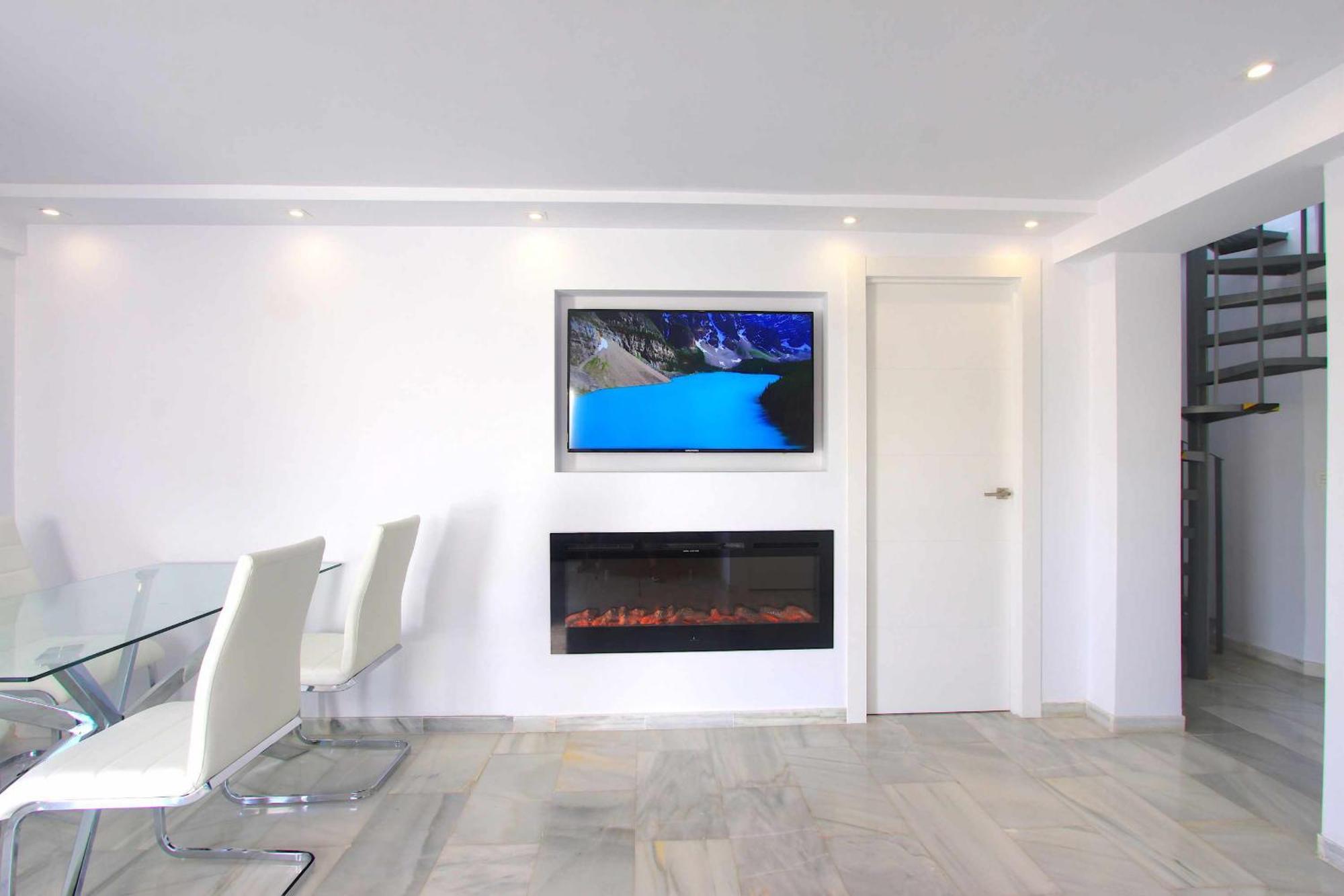 Appartement 1108 Beachfront 2 With Roofterrace 80mtrgt 3 Pools Marbellac