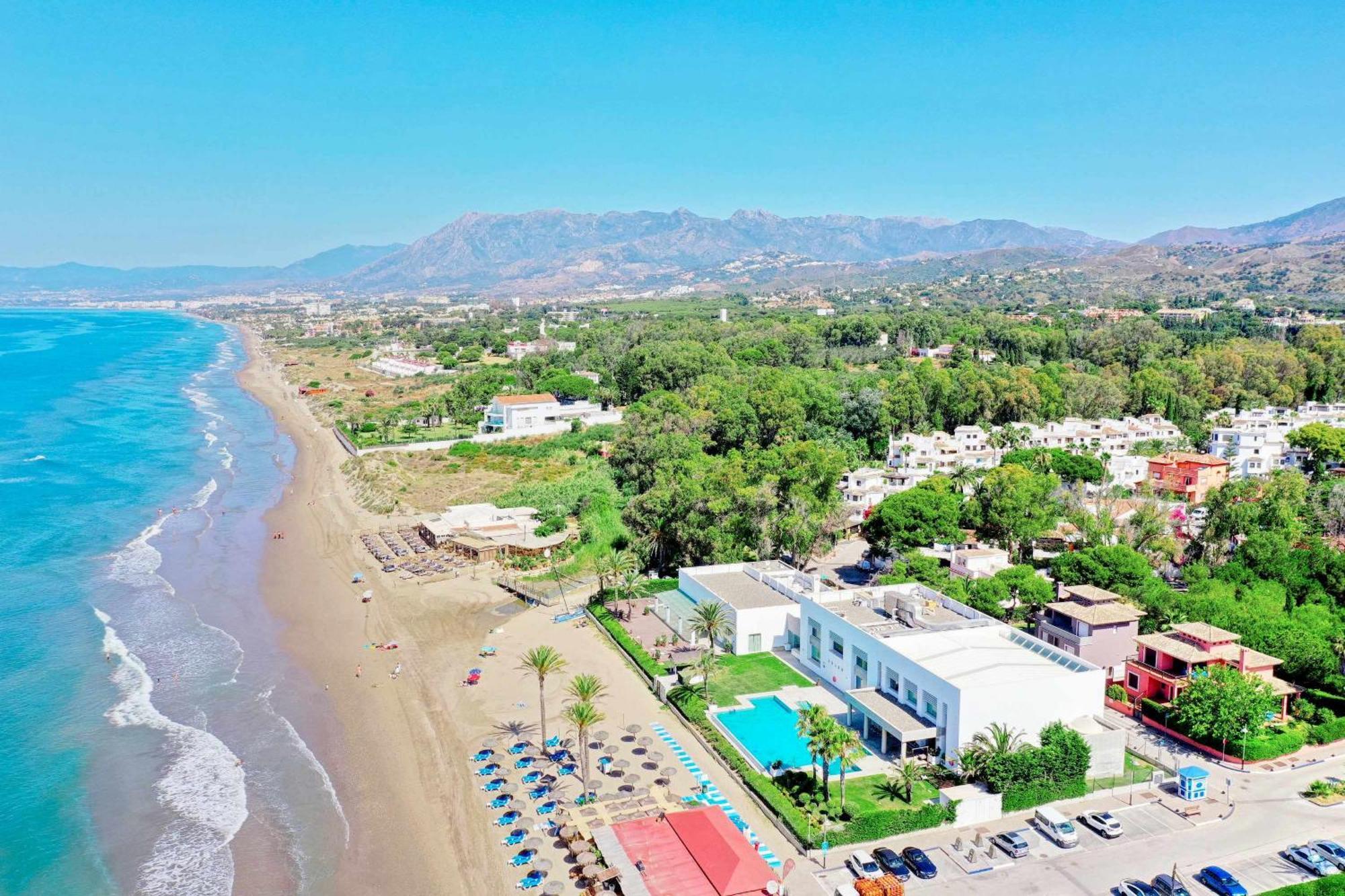 1108 Beachfront 2 With Roofterrace 80mtrgt 3 Pools Marbellac